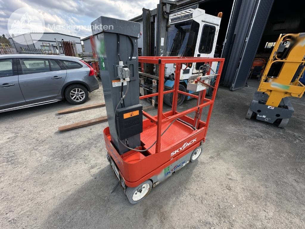 SkyJack SJ 12 - الرأسي رفع الصاري: صور 2 SkyJack SJ 12 - الرأسي رفع الصاري: صور 2