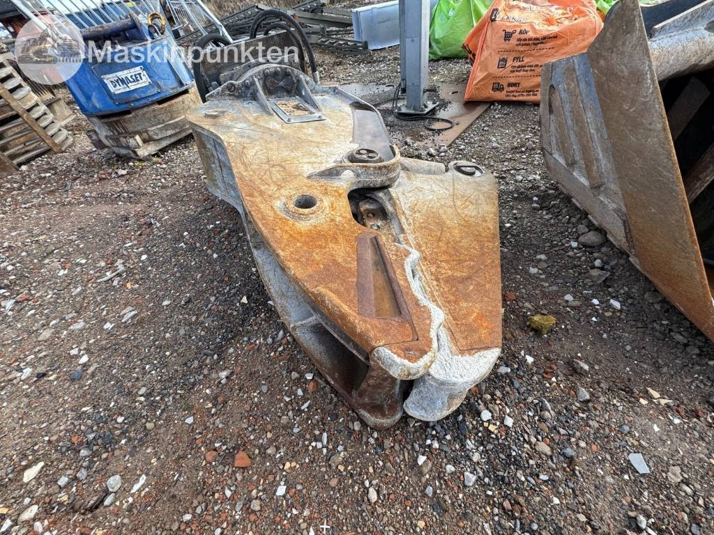 VTN FP18 - حراث تحت التربة - آلات البناء: صور 1 VTN FP18 - حراث تحت التربة - آلات البناء: صور 1