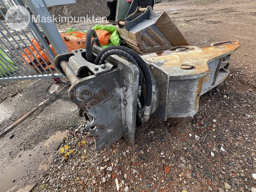 VTN FP18 - حراث تحت التربة - آلات البناء: صور 3 VTN FP18 - حراث تحت التربة - آلات البناء: صور 3