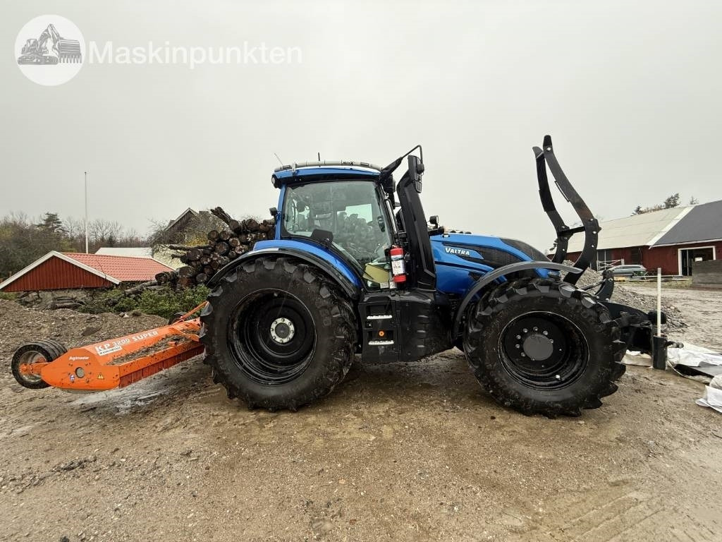 Valtra T 255 MED KRAN OCH AGGREGAT! - جرار أعمال الحراجة: صور 2 Valtra T 255 MED KRAN OCH AGGREGAT! - جرار أعمال الحراجة: صور 2