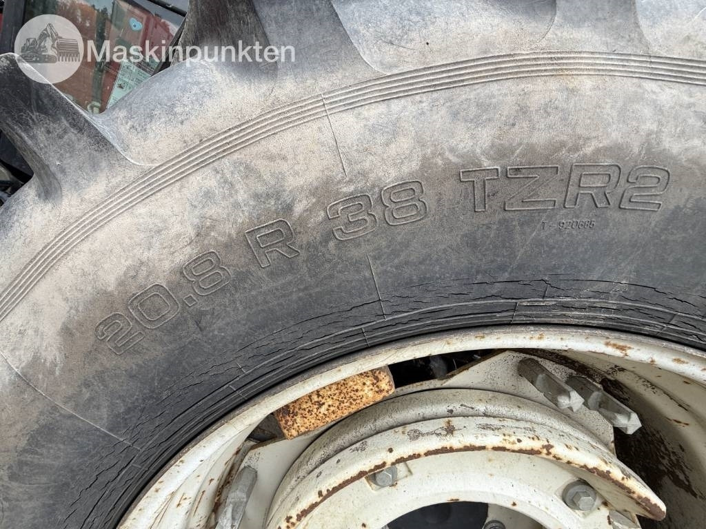 تأجير Valtra Valmet 8150-4 Valtra Valmet 8150-4: صور 23 تأجير Valtra Valmet 8150-4 Valtra Valmet 8150-4: صور 23