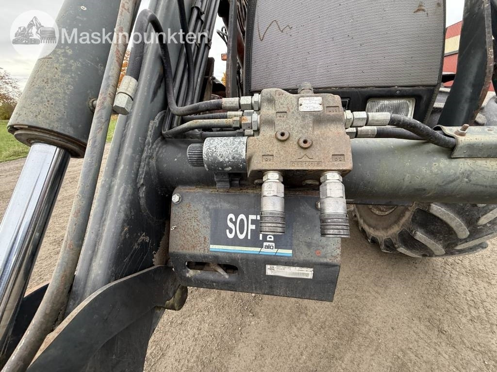 تأجير Valtra Valmet 8150-4 Valtra Valmet 8150-4: صور 49 تأجير Valtra Valmet 8150-4 Valtra Valmet 8150-4: صور 49