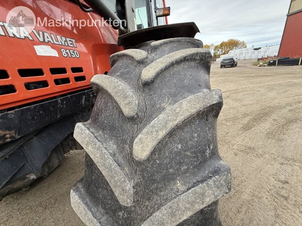 تأجير Valtra Valmet 8150-4 Valtra Valmet 8150-4: صور 27 تأجير Valtra Valmet 8150-4 Valtra Valmet 8150-4: صور 27