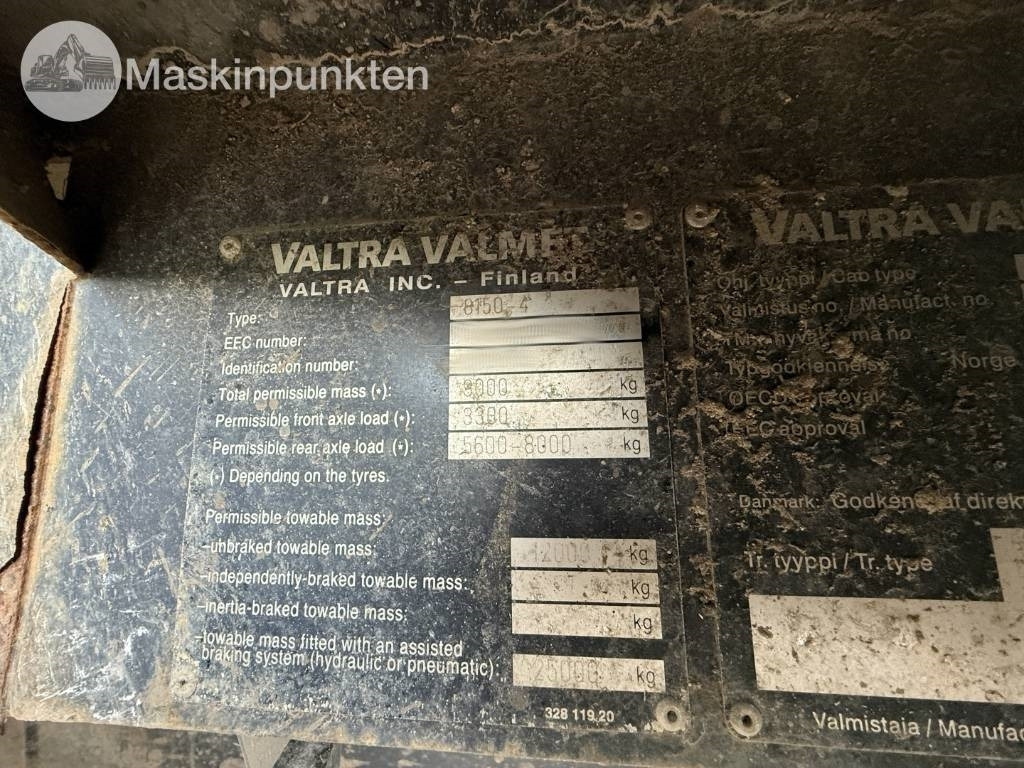 تأجير Valtra Valmet 8150-4 Valtra Valmet 8150-4: صور 31 تأجير Valtra Valmet 8150-4 Valtra Valmet 8150-4: صور 31