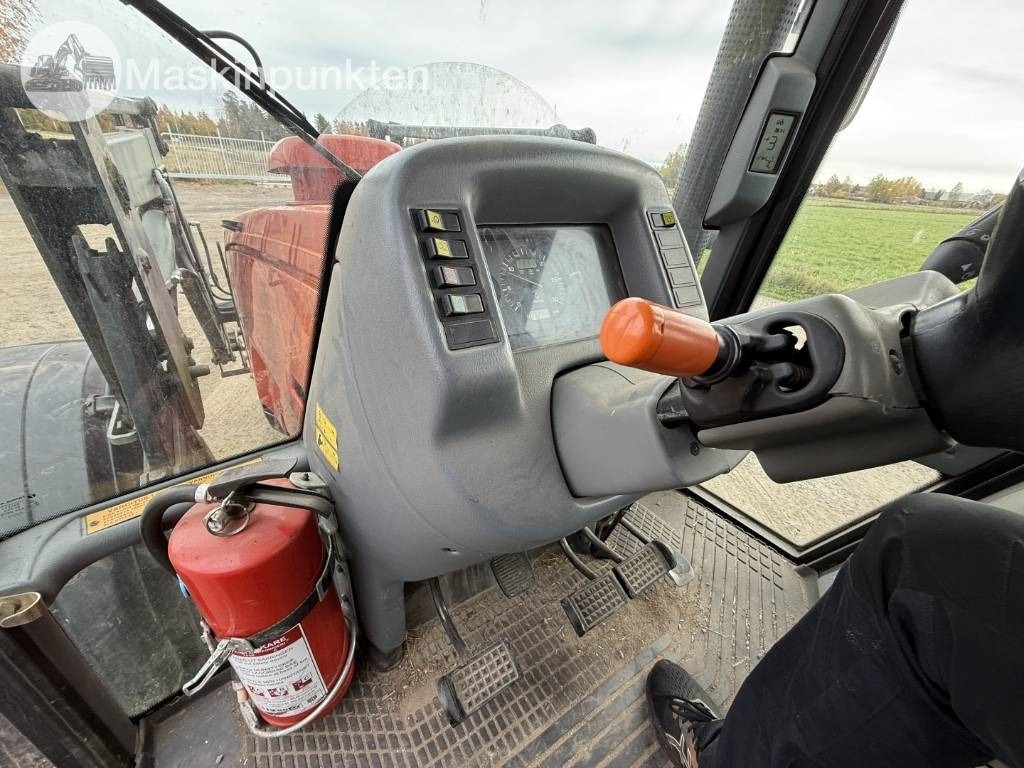 تأجير Valtra Valmet 8150-4 Valtra Valmet 8150-4: صور 13 تأجير Valtra Valmet 8150-4 Valtra Valmet 8150-4: صور 13