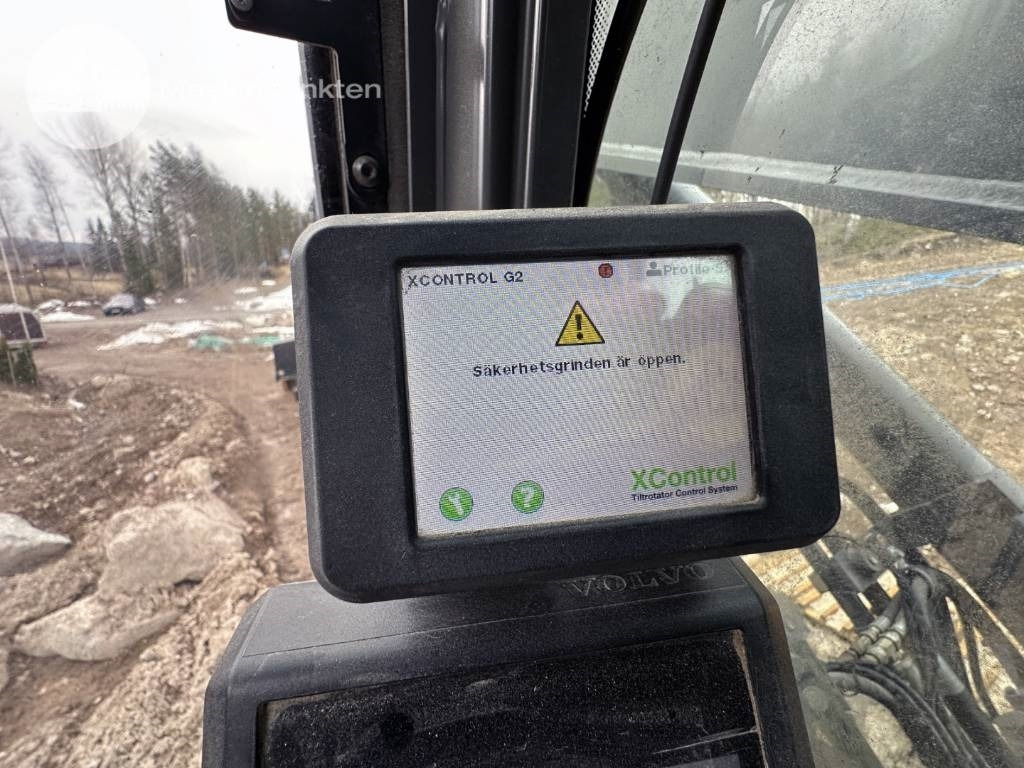 حفارات زحافة Volvo EC 300 EL: صور 18 حفارات زحافة Volvo EC 300 EL: صور 18