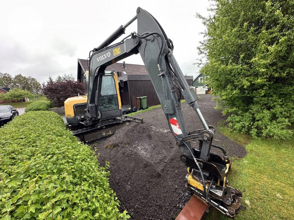 Volvo ECR 58 - حفارة مصغرة: صور 4 Volvo ECR 58 - حفارة مصغرة: صور 4
