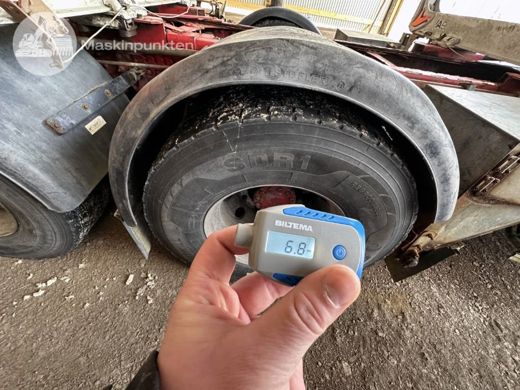 شاحنة قطع الأشجار Volvo FH 12 540: صور 47