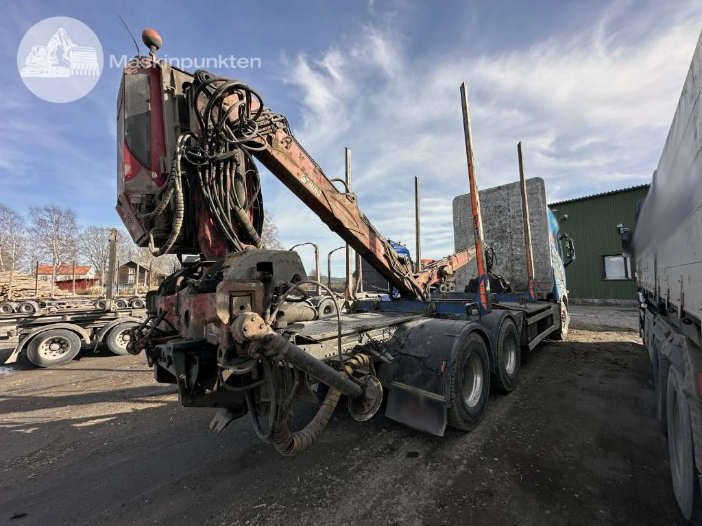 Volvo FH 16 750 - شاحنة قطع الأشجار: صور 4 Volvo FH 16 750 - شاحنة قطع الأشجار: صور 4