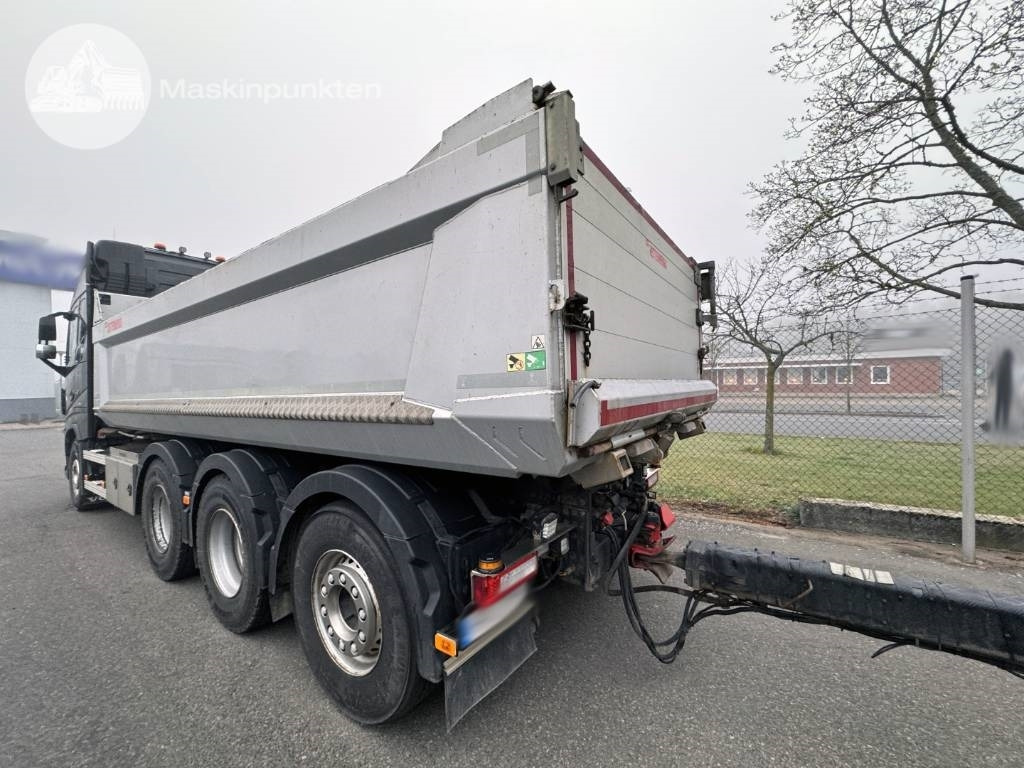 Volvo FH 16 750 - قلابات: صور 2 Volvo FH 16 750 - قلابات: صور 2
