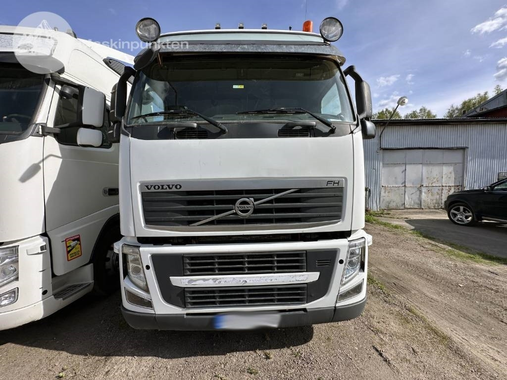Volvo FH 440 Puscher - شاحنة جرار: صور 3 Volvo FH 440 Puscher - شاحنة جرار: صور 3