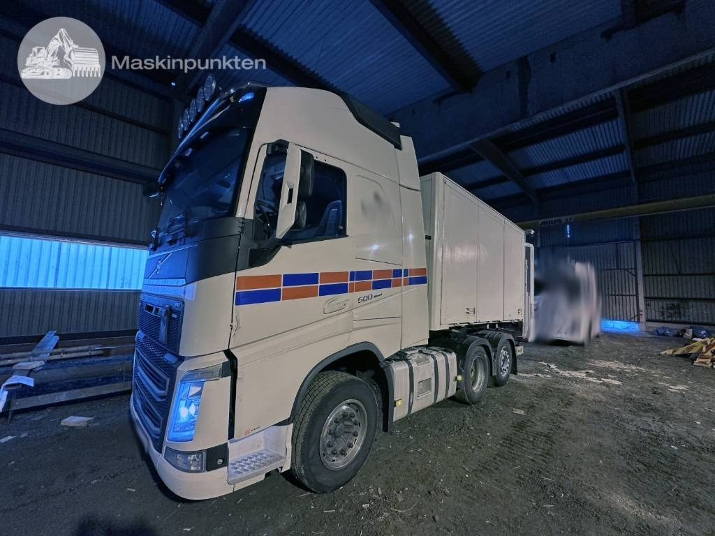 Volvo FH 500 TMA - شاحنة جرار: صور 3 Volvo FH 500 TMA - شاحنة جرار: صور 3