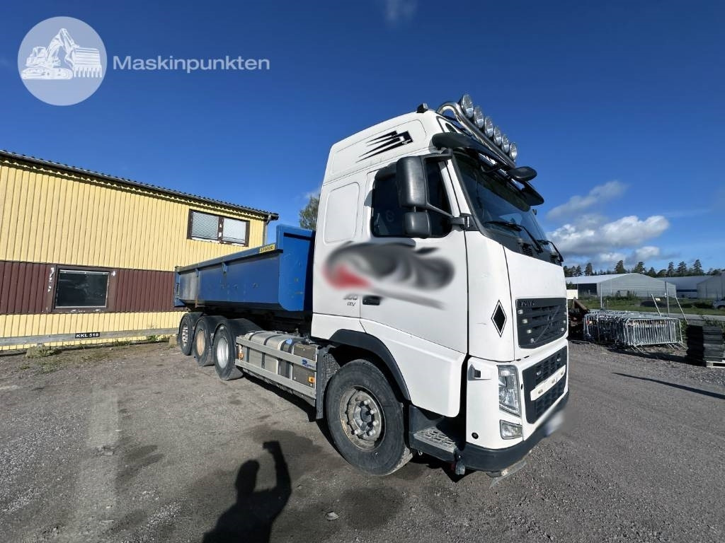 Volvo FH 500 - شاحنة ذات الخطاف: صور 3 Volvo FH 500 - شاحنة ذات الخطاف: صور 3