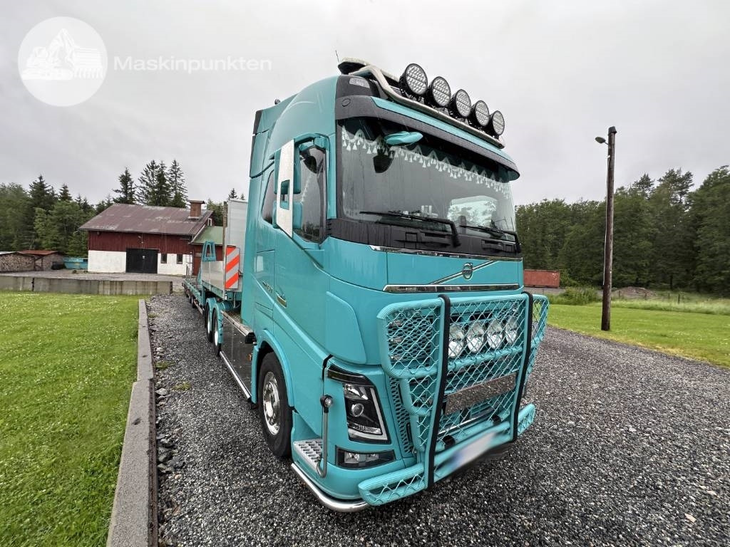 Volvo FH 650 Ekipage - شاحنة جرار: صور 4 Volvo FH 650 Ekipage - شاحنة جرار: صور 4