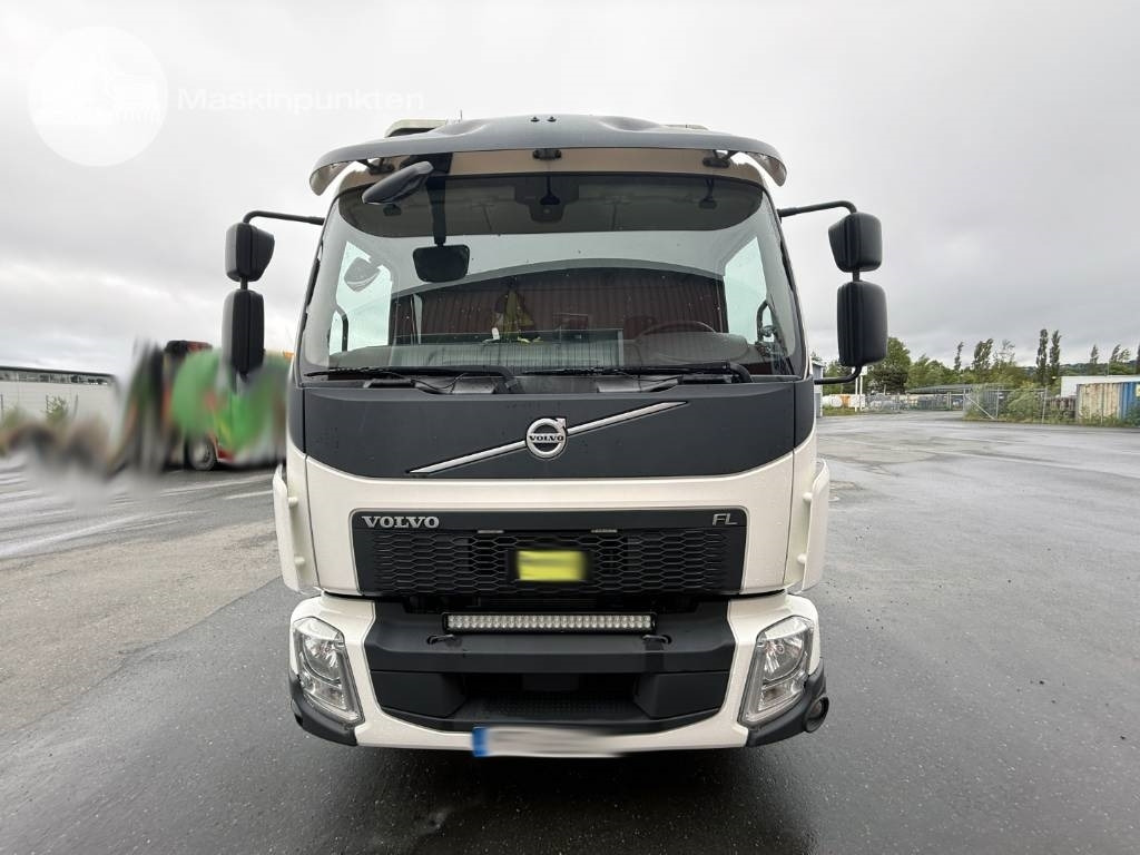 Volvo FL 260 - شاحنة كرين: صور 3 Volvo FL 260 - شاحنة كرين: صور 3