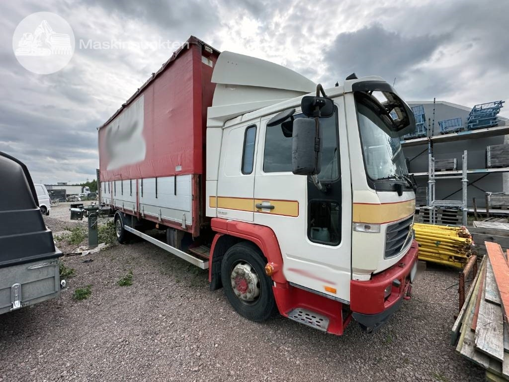 Volvo FL 6 - بصندوق مغلق شاحنة: صور 3 Volvo FL 6 - بصندوق مغلق شاحنة: صور 3