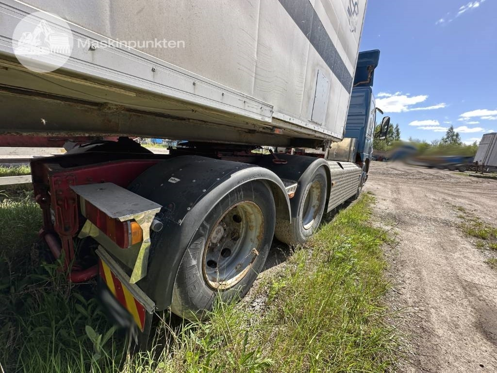 Volvo FM 12 380 - شاحنة جرار: صور 5 Volvo FM 12 380 - شاحنة جرار: صور 5