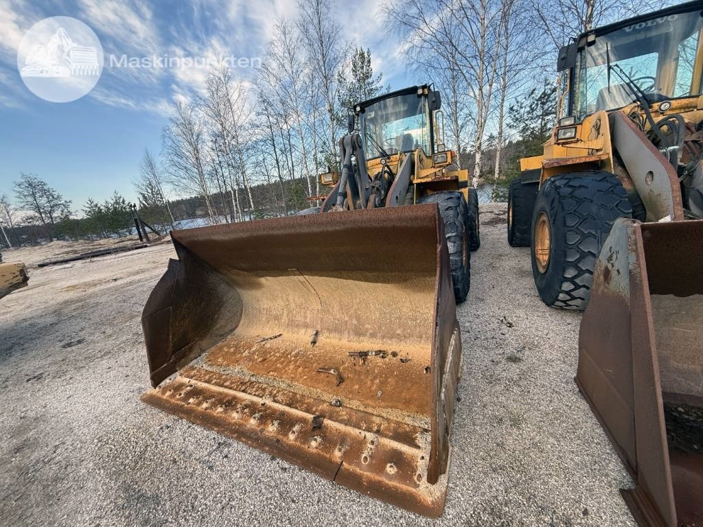 Volvo L 120 C - اللودر بعجل: صور 2 Volvo L 120 C - اللودر بعجل: صور 2