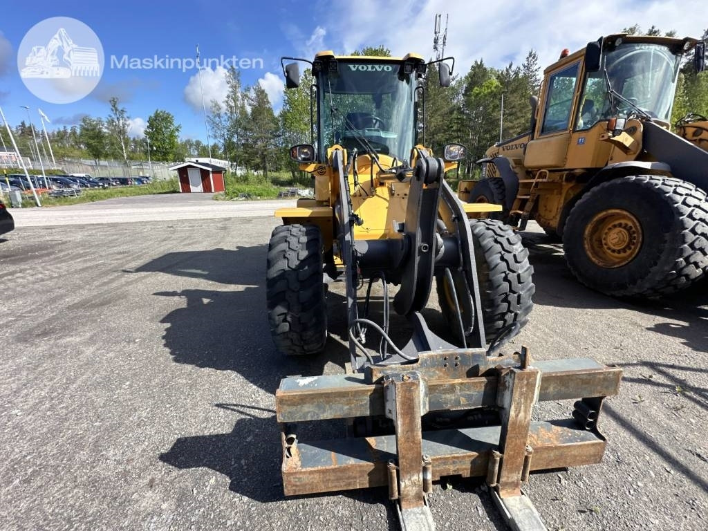 Volvo L 35 G - اللودر بعجل: صور 3 Volvo L 35 G - اللودر بعجل: صور 3