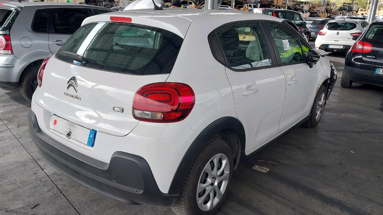 CITROEN C3 III 1.2 PURETECH 83 FEEL - سيارة: صور 4 CITROEN C3 III 1.2 PURETECH 83 FEEL - سيارة: صور 4