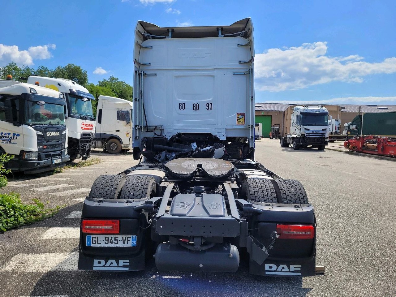DAF XF 450 - شاحنة جرار: صور 5 DAF XF 450 - شاحنة جرار: صور 5