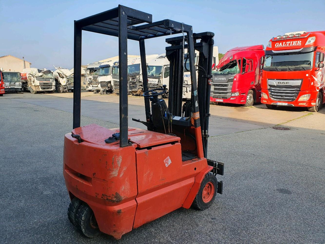 FENWICK LINDE CHARIOT ELEVATEUR - رافعة شوكية: صور 4 FENWICK LINDE CHARIOT ELEVATEUR - رافعة شوكية: صور 4