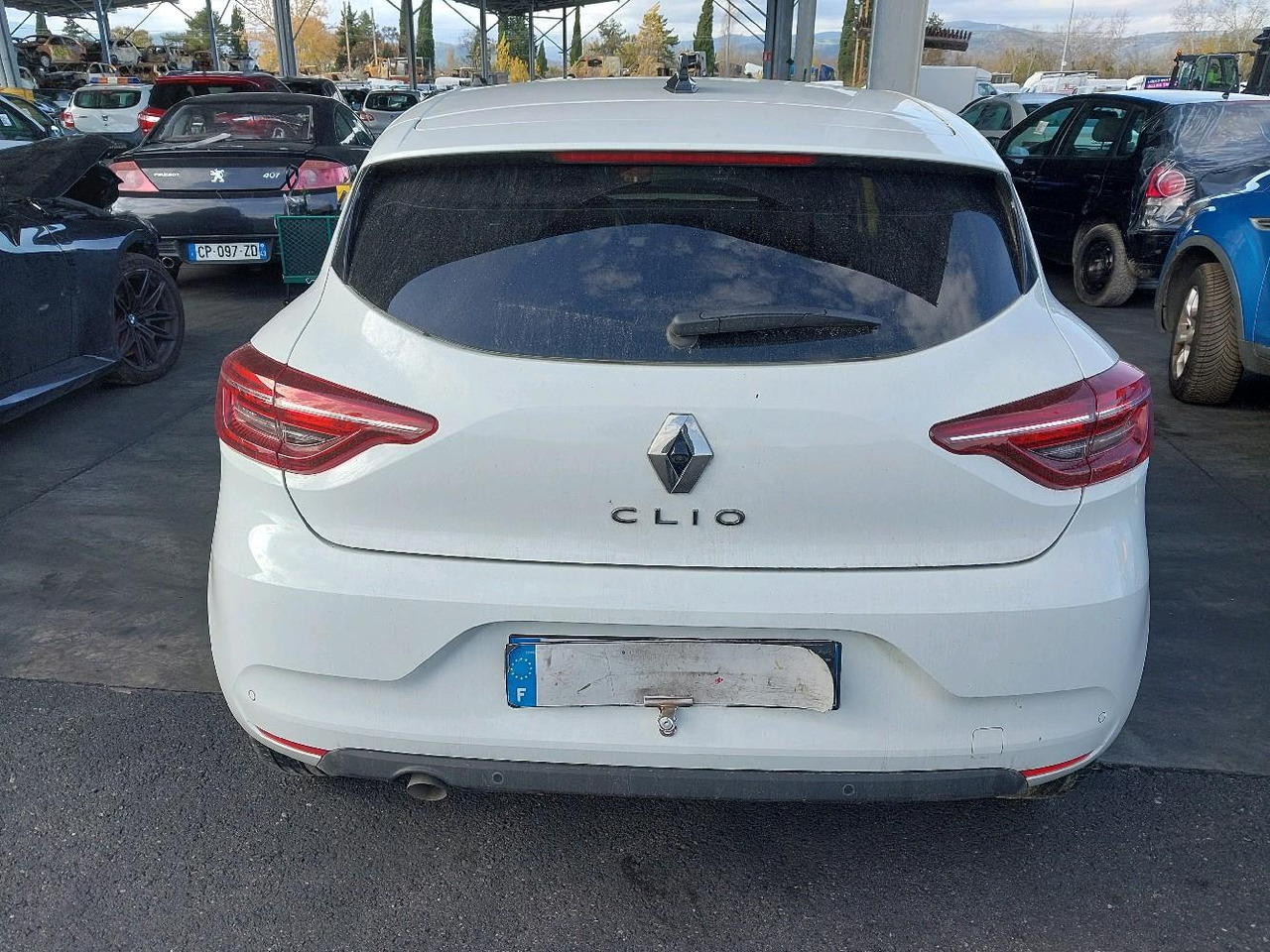 RENAULT CLIO V 1.0 TCE 90 EVOLUTION - سيارة: صور 5 RENAULT CLIO V 1.0 TCE 90 EVOLUTION - سيارة: صور 5