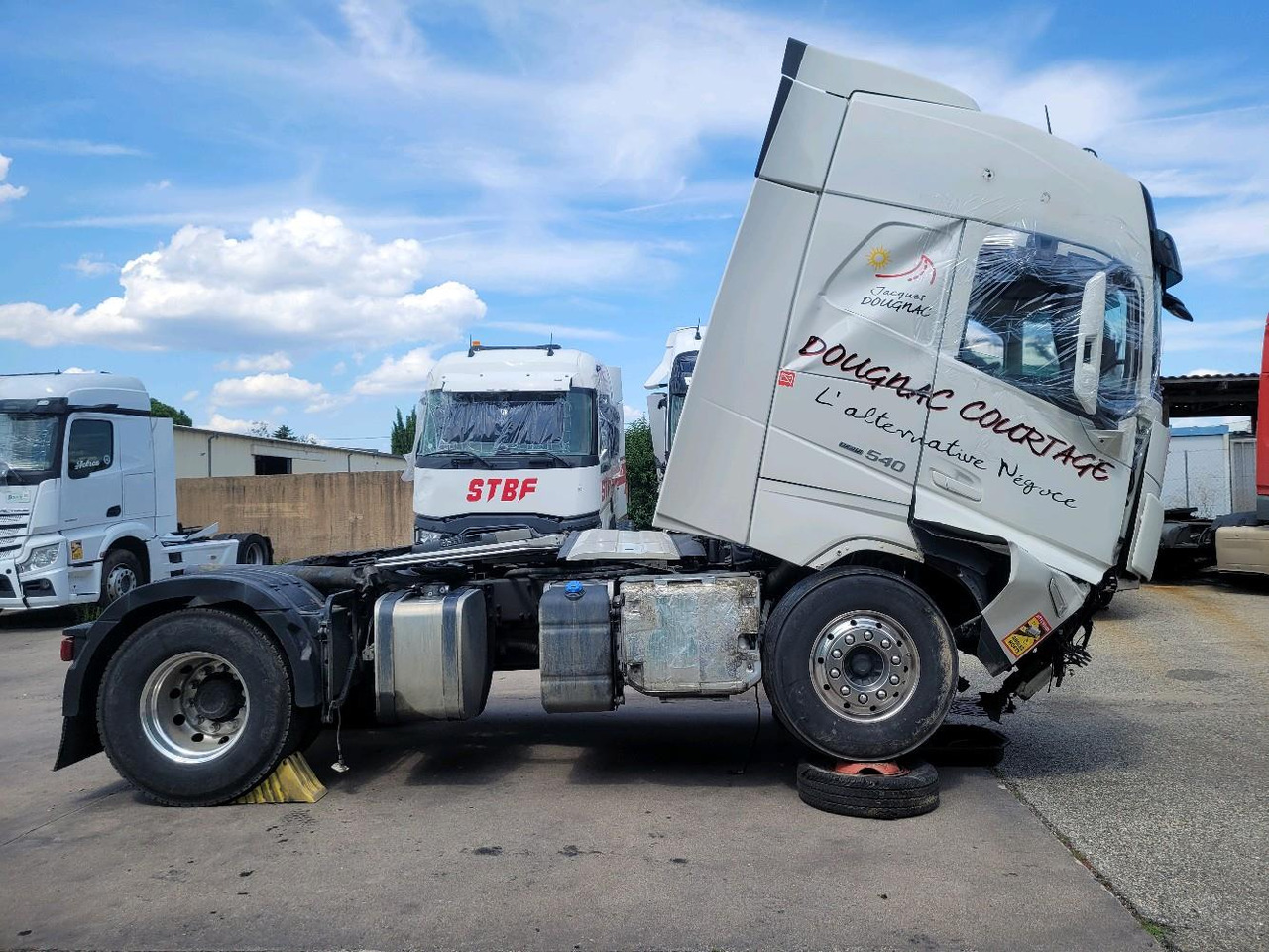VOLVO FH 540 - شاحنة جرار: صور 3 VOLVO FH 540 - شاحنة جرار: صور 3