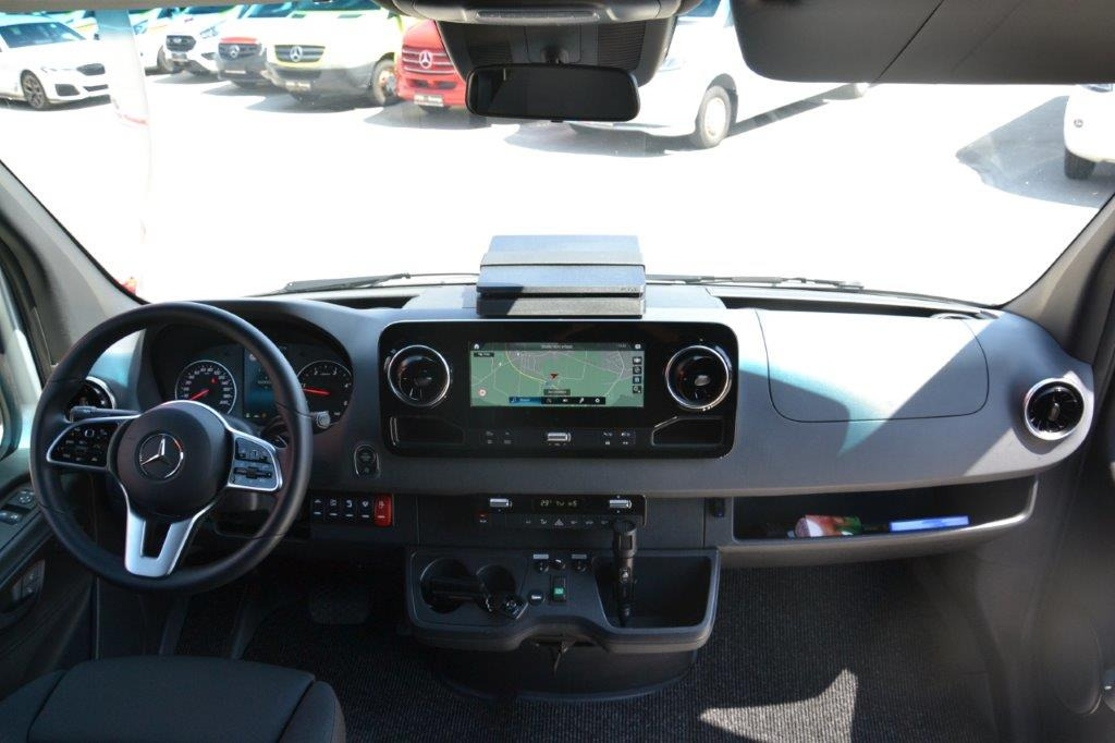 صغيرة, ميكروباص Mercedes Benz MB 316 CDI - VIP: صور 20