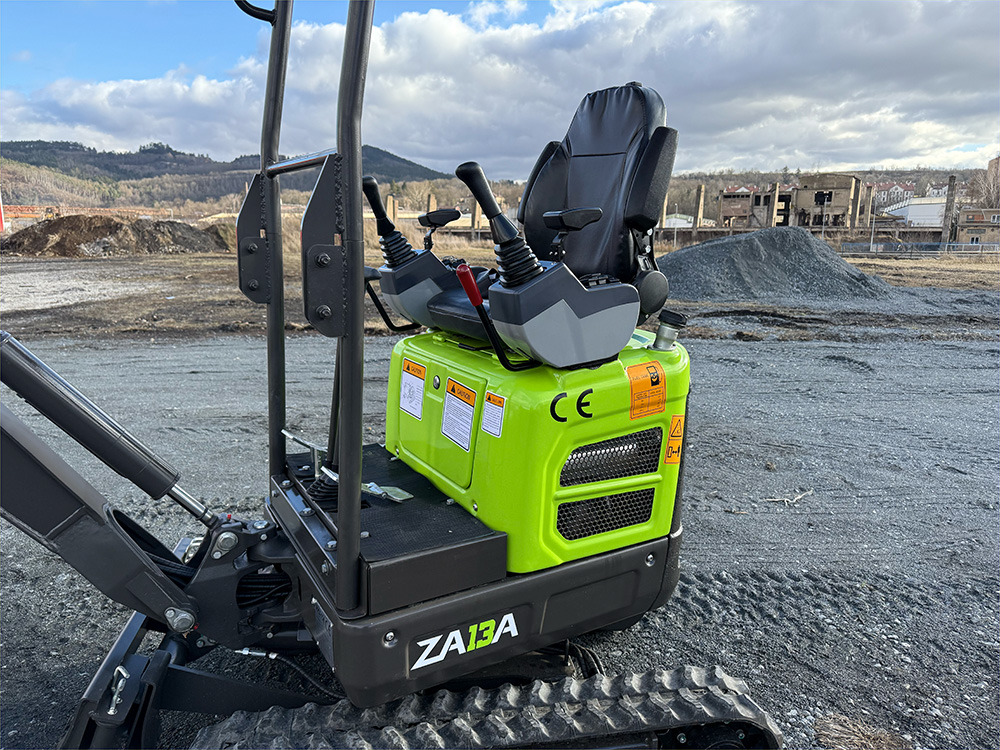 ZAOX ZA13A - حفارة مصغرة: صور 5 ZAOX ZA13A - حفارة مصغرة: صور 5