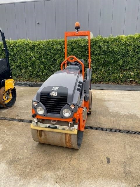 مدحلة الأسفلت Bomag BW 120 AD-5: صور 27 مدحلة الأسفلت Bomag BW 120 AD-5: صور 27