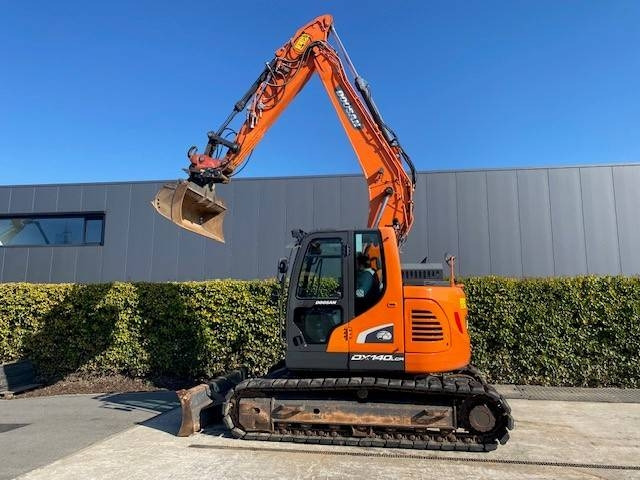 Doosan DX140 LCR-5 - حفارات زحافة: صور 1 Doosan DX140 LCR-5 - حفارات زحافة: صور 1