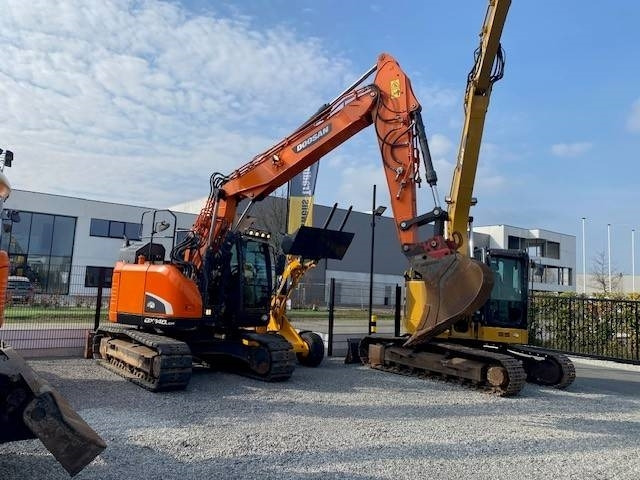 Doosan DX140LCR-5 - حفارات زحافة: صور 5 Doosan DX140LCR-5 - حفارات زحافة: صور 5