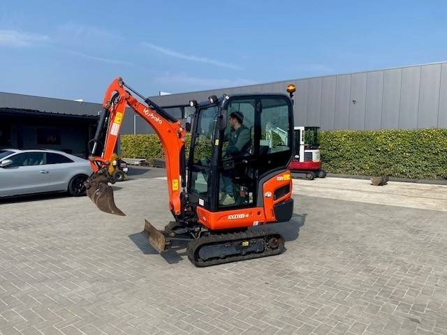 Kubota KX 016-4 - حفارة مصغرة: صور 1 Kubota KX 016-4 - حفارة مصغرة: صور 1