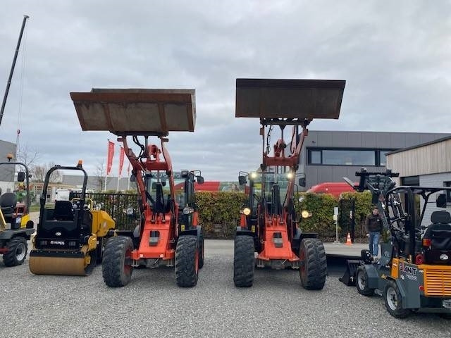Kubota R 090 - اللودر بعجل: صور 4 Kubota R 090 - اللودر بعجل: صور 4