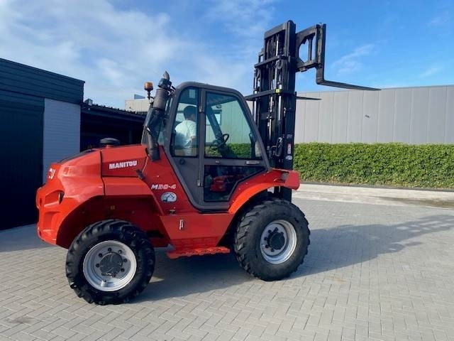 Manitou M 30.4 - شاحنات الطرق الوعرة: صور 4 Manitou M 30.4 - شاحنات الطرق الوعرة: صور 4