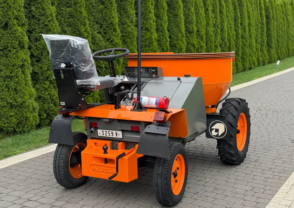 Ausa WOZIDŁO - قلابة شاحنة: صور 4 Ausa WOZIDŁO - قلابة شاحنة: صور 4