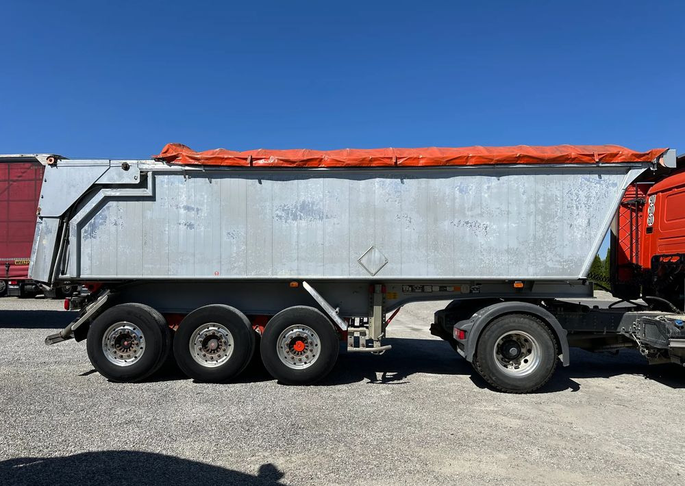 Benalu 25 m3 OSIE SAF HYDRAULICZNA KLAPA ELEKRYCZNY DACH - قلابة نصف مقطورة: صور 4 Benalu 25 m3 OSIE SAF HYDRAULICZNA KLAPA ELEKRYCZNY DACH - قلابة نصف مقطورة: صور 4