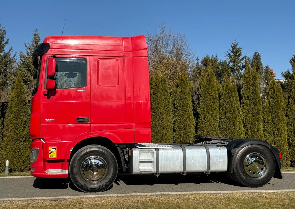 DAF XF 480 - شاحنة جرار: صور 5 DAF XF 480 - شاحنة جرار: صور 5