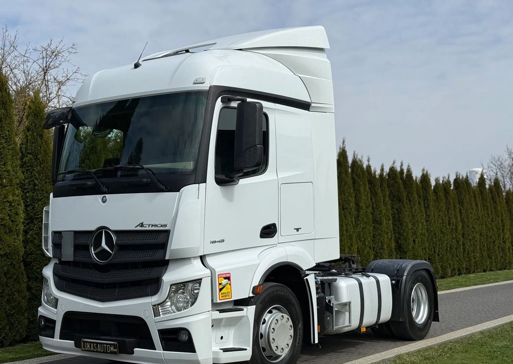 Mercedes-Benz ACTROS 1845 HYDRAULIKA - شاحنة جرار: صور 1 Mercedes-Benz ACTROS 1845 HYDRAULIKA - شاحنة جرار: صور 1