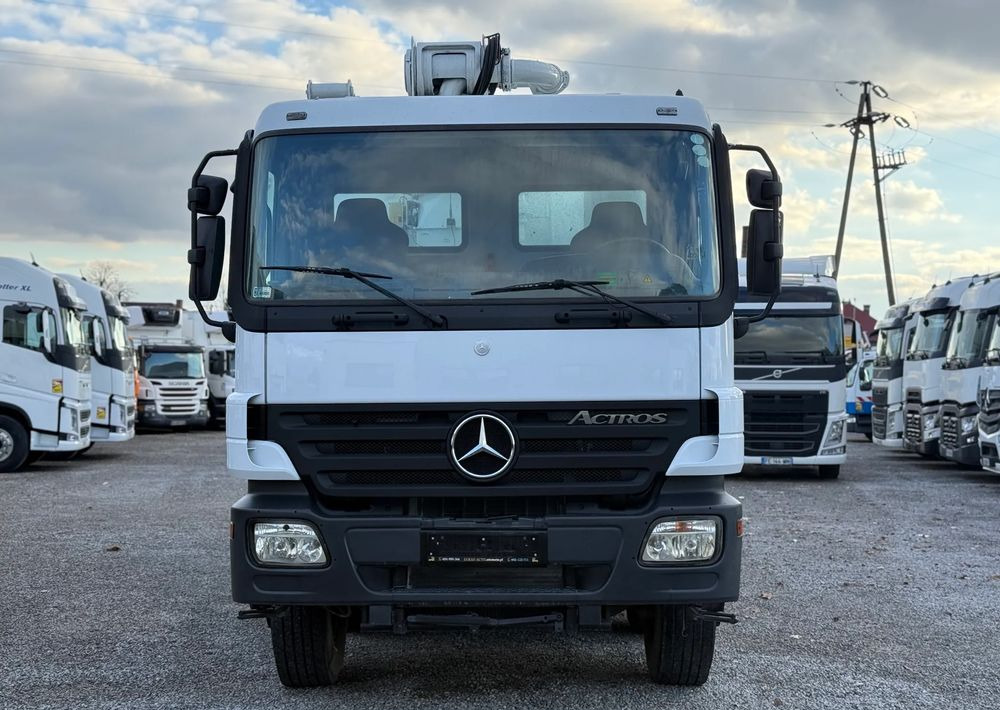 Mercedes-Benz ACTROS 3241 8X4 CIFA24 7m3 - خلاطة مع مضخة: صور 2 Mercedes-Benz ACTROS 3241 8X4 CIFA24 7m3 - خلاطة مع مضخة: صور 2