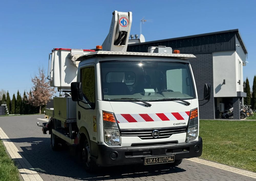 Nissan CABSTAR 16 M MANUAL - مصاعد الازدهار محمولة على شاحنة: صور 3 Nissan CABSTAR 16 M MANUAL - مصاعد الازدهار محمولة على شاحنة: صور 3