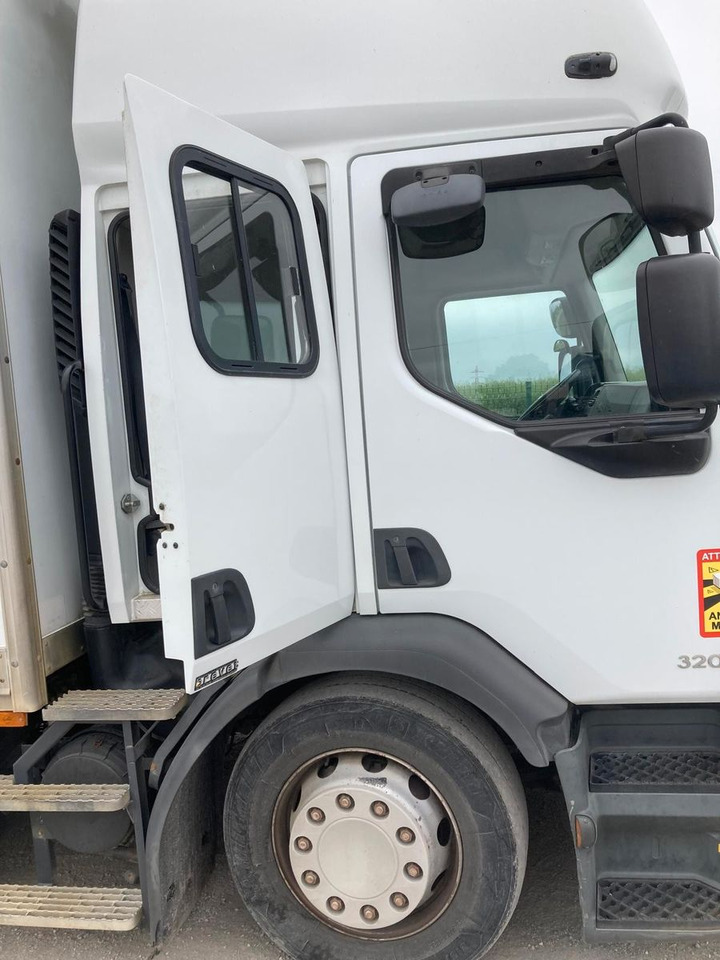 Renault PREMIUM 320 DXI 19 T - بصندوق مغلق شاحنة: صور 3 Renault PREMIUM 320 DXI 19 T - بصندوق مغلق شاحنة: صور 3