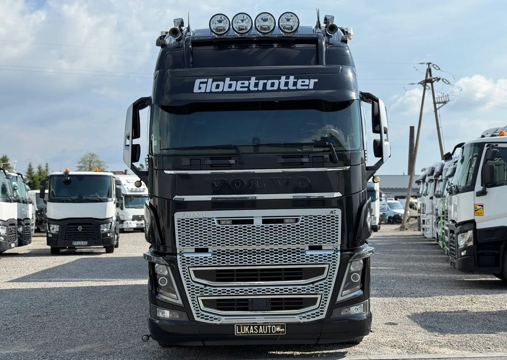 Volvo FH16 660 HP TANDEM 6x2 LIMITED EDITION - شاحنة ستارة: صور 2 Volvo FH16 660 HP TANDEM 6x2 LIMITED EDITION - شاحنة ستارة: صور 2