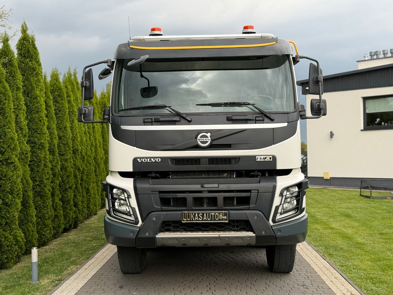 Volvo FMX 500 8X4 RETARDER - قلابات: صور 3 Volvo FMX 500 8X4 RETARDER - قلابات: صور 3