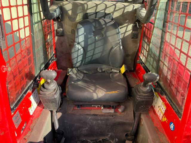 اللودر المجنزر صغير Bobcat T110 / 2016 BJ / 1.606 Stunden: صور 13 اللودر المجنزر صغير Bobcat T110 / 2016 BJ / 1.606 Stunden: صور 13