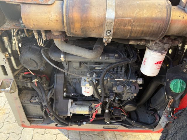 اللودر المجنزر صغير Bobcat T110 / 2016 BJ / 1.606 Stunden: صور 12 اللودر المجنزر صغير Bobcat T110 / 2016 BJ / 1.606 Stunden: صور 12