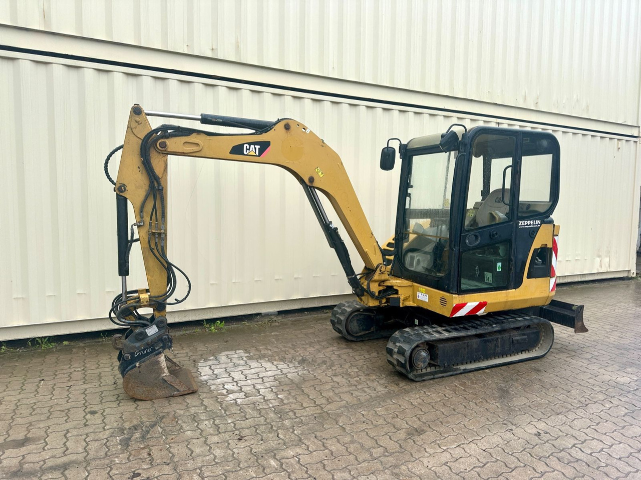 CAT 302.5C / OilQuick OQ40 / Deutsche Maschine - حفارة مصغرة: صور 2 CAT 302.5C / OilQuick OQ40 / Deutsche Maschine - حفارة مصغرة: صور 2