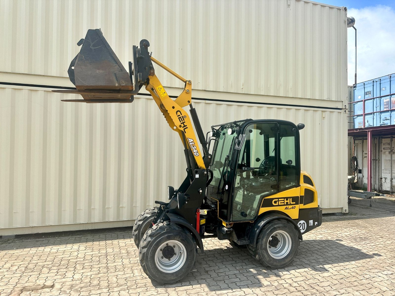 Gehl AL340 / 2020 BJ / 464 H / Schaufel + Gabel - اللودر بعجل: صور 5 Gehl AL340 / 2020 BJ / 464 H / Schaufel + Gabel - اللودر بعجل: صور 5