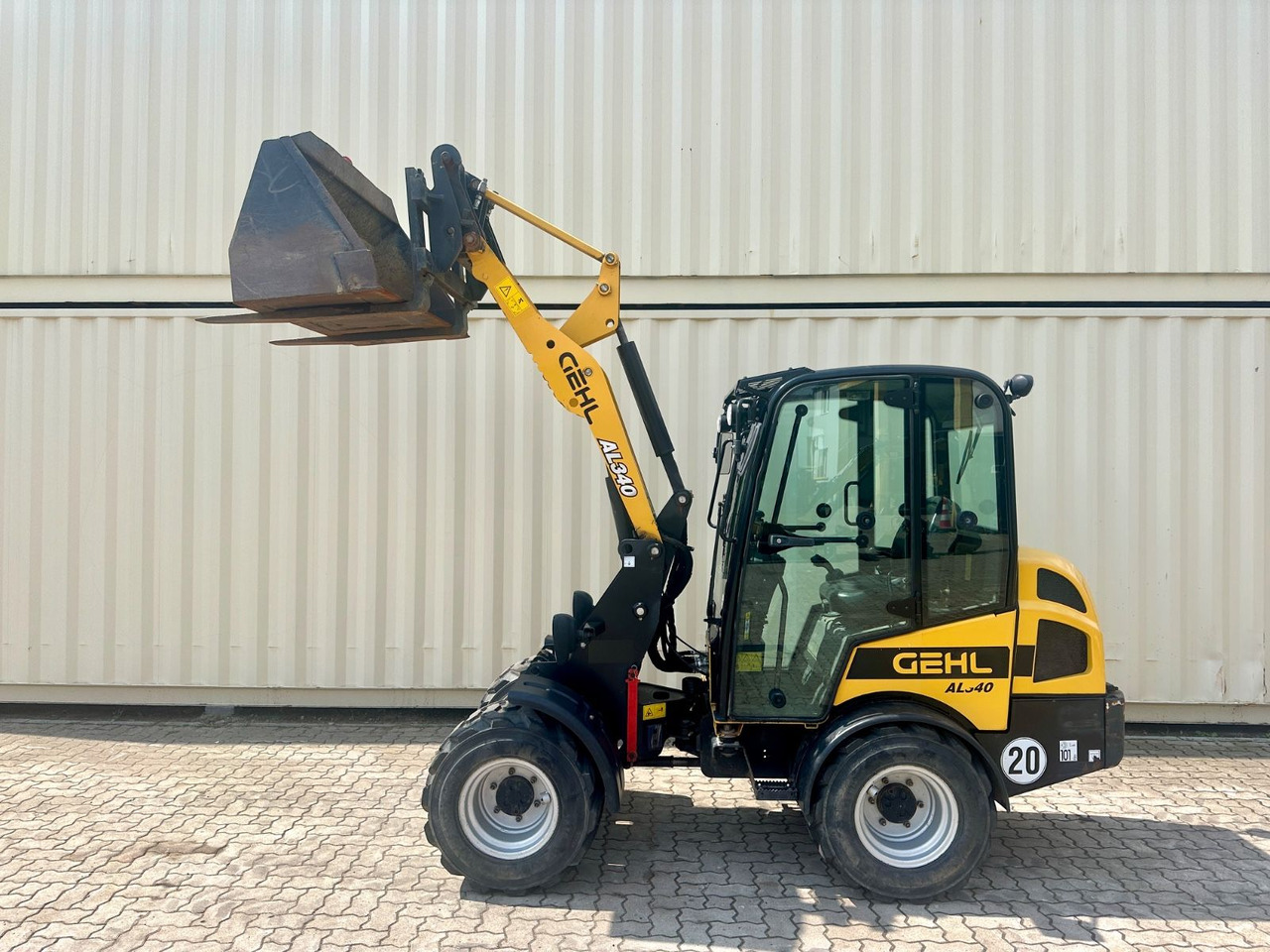 Gehl AL340 / 2020 BJ / 464 H / Schaufel + Gabel - اللودر بعجل: صور 2 Gehl AL340 / 2020 BJ / 464 H / Schaufel + Gabel - اللودر بعجل: صور 2